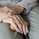 Εξαρθρώθηκε σπείρα που εξαπατούσε ηλικιωμένους παριστάνοντας υπαλλήλους εταιρείας ρεύματος