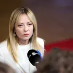 Πώς ο Μπακογιάννης στέλνει την «Ελληνίδα Μελόνι» στον Τεντόμα