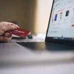 ΑΑΔΕ: Δασμός 3€ στις ηλεκτρονικές αγορές από χώρες εκτός Ε.Ε.