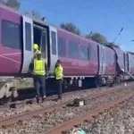 Βρετανία: Ένας νεκρός και 89 τραυματίες από σύγκρουση τρένων
