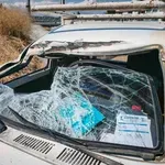 Θεσσαλονίκη: Γερανοφόρο «τρακάρει» γέφυρα- Ζημιές σε διερχόμενο ΙΧ
