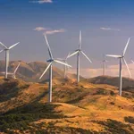 Δικαίωση για Δήμο και ΔΕΥΑ Αιγιαλείας: Αναστολή στην άδεια αιολικού στη Ζήρια