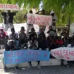 Χίος: Συγκέντρωση διαμαρτυρίας προσφύγων & μεταναστών από τη Σενεγάλη – Τι ζητούν