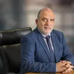 Πέθανε ο πρόεδρος της ΕΕΤΤ, καθηγητής Δημήτρης Βαρούτας