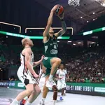 Τουρνουά «Παύλος Γιαννακόπουλος»: Άνετα στον τελικό ο Παναθηναϊκός- Κοντράρεται με ΠΑΟΚ