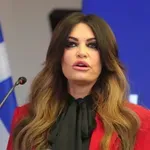 Κίμπερλι Γκιλφόιλ: Ο Λευκός Οίκος ζητά την παραίτησή της – “Της ευχόμαστε καλή επιτυχία”