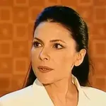 Θλίψη στο ελληνικό θέατρο: Πέθανε η Μαριαλένα Κάρμπουρη