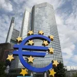 ΕΚΤ: Αμετάβλητα τα επιτόκια -Ανησυχία για την ενεργειακή κρίση και τον πληθωρισμό