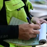 «Βρέχει» πρόστιμα για αυτήν την οδική παράβαση – Ποιες περιοχές «παλεύουν» για την πρωτιά