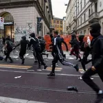 Συγκλονιστική ομιλία Ιταλού βουλευτή για τις διαδηλώσεις