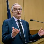 Ο Σαμαράς… ξανακαρφώνει την νεοφιλελεύθερη, διαχειριστική πολιτική Μητσοτάκη