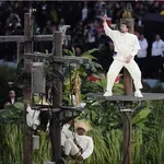 Super Bowl: Εξαλλος ο Ντ. Τραμπ με την εμφάνιση του Bad Bunny