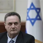 Το Ισραήλ έκλεισε τα σχολεία και απαγόρευσε τις συγκεντρώσεις, καθώς το Ιράν απαντά εκτοξεύοντας πυραύλους