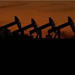 Πετρέλαιο: Το βαρέλι του Μπρεντ κάτω από τα 60 δολάρια χάρη στην πρόοδο των συνομιλιών για την Ουκρανία