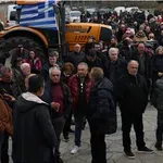 Σε εξέλιξη η πανελλαδική συνέλευση των αγροτών στα Νέα Μάλγαρα