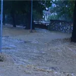 Ένας νεκρός και σοβαρά προβλήματα στην Αττική από την κακοκαιρία «ERMINIO»