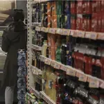 Επιφυλακτικοί οι Έλληνες καταναλωτές, λόγω της κρίσης στη Μέση Ανατολή