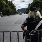 Σε εξέλιξη κυκλοφοριακές ρυθμίσεις στο κέντρο της Αθήνας, λόγω της μαθητικής παρέλασης