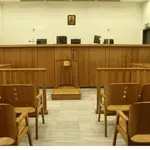 Κοζάνη: Κατέγραφε παράνομα δίκη με το κινητό της τηλέφωνο