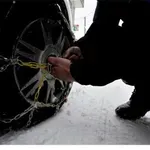 Με αλυσίδες διεξάγεται η κυκλοφορία των οχημάτων σε περιοχές της δυτικής Μακεδονίας