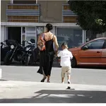 ΔΥΠΑ: 10.000 νέες θέσεις εργασίας για άνεργες γυναίκες - Πλήρης και μερική απασχόληση, με έμφαση στη μητρότητα