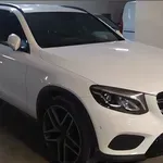 Συνελήφθησαν τρία αδέλφια για εμπόριο προϊόντων «μαϊμού» μέσω διαδικτύου