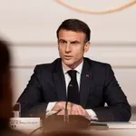 Έκκληση Μακρόν για «συντονισμένο ανάμεσα στο Ιράν και τις ΗΠΑ εκ νέου άνοιγμα» των Στενών του Ορμούζ