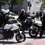 Θεσσαλονίκη: Ξέθαψαν 100.000 ευρώ από κήπο ηλικιωμένης με το «κόλπο» του λογιστή