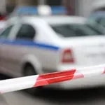 Εμπρηστικός μηχανισμός έξω από τα γραφεία του ΕΦΚΑ στην Καλλιθέα