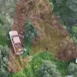 Γυναικοκτονία στην Κρήτη- Ράγισαν καρδιές στο τελευταίο αντίο