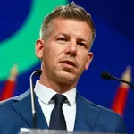 Ο Πίτερ Μαγιάρ την Τετάρτη στις Βρυξέλλες για συνομιλίες με την πρόεδρο της Κομισιόν