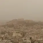 Ανεβαίνει ο υδράργυρος – Ζέστη και σκόνη