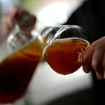 Νέοι και αλκοόλ – Νέα περιστατικά σε Αχαΐα και Αττική