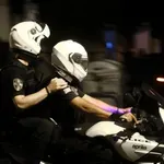 Επίθεση αγνώστων στο Διοικητικό Εφετείο Αθηνών με υλικές ζημιές στην είσοδο του δικαστηρίου