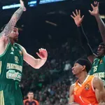 Πράξη πρώτη για Ολυμπιακό και Παναθηναϊκό σε ΣΕΦ και Roig Arena