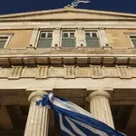 Σε προεκλογικούς ρυθμούς