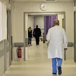 Υποδοχή χαράς στη Ρόδο- Επέστρεψε υγιής ο μικρός Νικόλας
