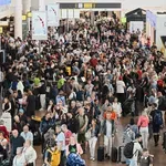 ΕΕ: Το νέο σύστημα ελέγχου συνόρων προκαλεί μεγάλες ουρές στα αεροδρόμια