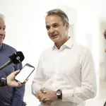 Σε εκλογική ετοιμότητα τα κόμματα- Φρένο στις «φθινοπωρινές» κάλπες