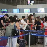 Βούλιαξαν από ταξιδιώτες τα ελληνικά αεροδρόμια στο πρώτο εξάμηνο – Ξεπέρασαν τα 33,9 εκ.