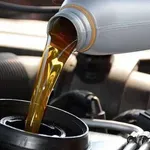 Měňte olej na japonský způsob a motor vydrží stovky tisíc kilometrů