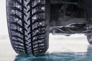 Prach z pneumatik je mnohem vážnější problém než pevné částice z výfuků