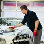 Pokuta za umytí auta? V Česku realita. Tisícové pokuty hrozí i na vlastní zahradě