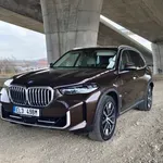 Test BMW X5 xDrive50e: Silný plugin se slušným dojezdem na elektřinu