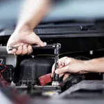 Stačí pár kilometrů denně a pomalu ničíte motor. Automechanici varují před zlozvykem tisíců Čechů