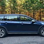 Tento ojetý kombík strčí SUV do kapsy a stojí méně. Má obří prostor, nestárnoucí design a povedenou techniku