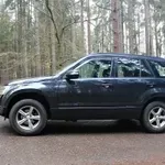 Poctivé SUV s pravou čtyřkolkou dnes stojí kolem 100 tisíc. Nabídne klasické motory, hodně prostoru a výdrž na věky