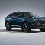 Češi vzali levné SUV útokem. Dongfeng reaguje plug in hybridem a větším modelem