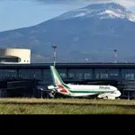 Vulkan Etna remeti operacije u Cataniji