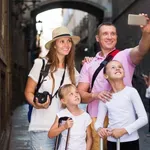 Prehranska dopolnila za družinske izlete. Kaj vzeti s seboj?